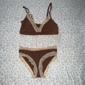 SHEIN Brown and Cream Lace Trim Bra Set